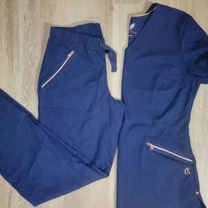 Smitten Scrubs Set size Small